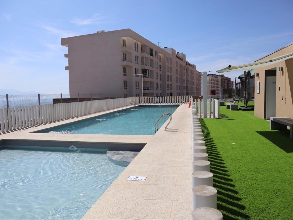 SE ARRIENDA GRAN DEPARTAMENTO EN MONTEMAR